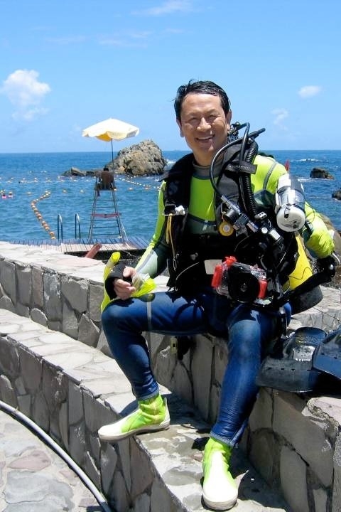 70歲每年去潛水！矯正名醫林錦榮：心不能亂，因機會稍縱即逝_img_1