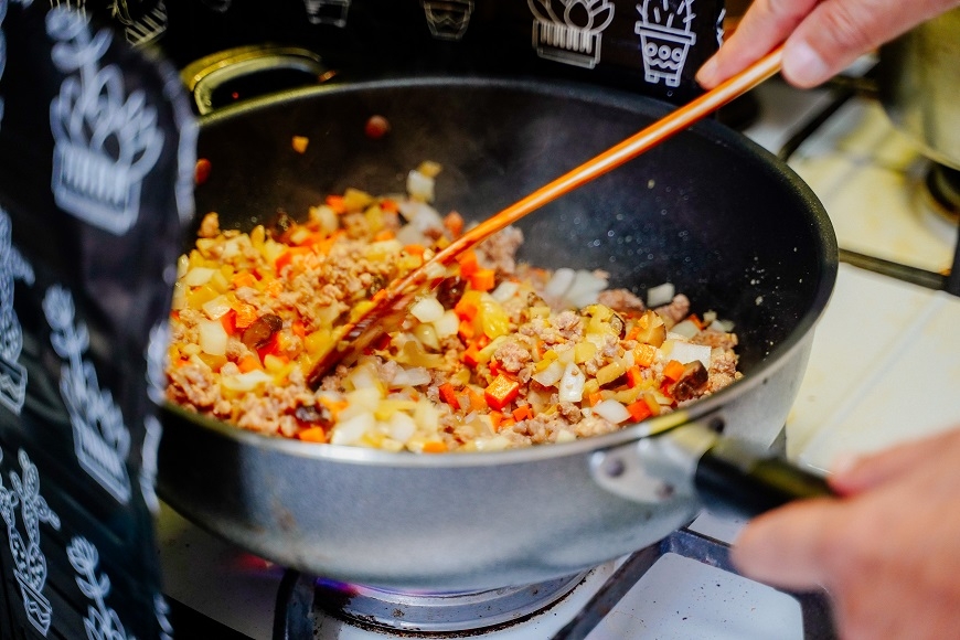 最佳社區共老方案!高愛倫的「共餐」哲學:如何把鄰居變成相互照顧的新家人?_img_3