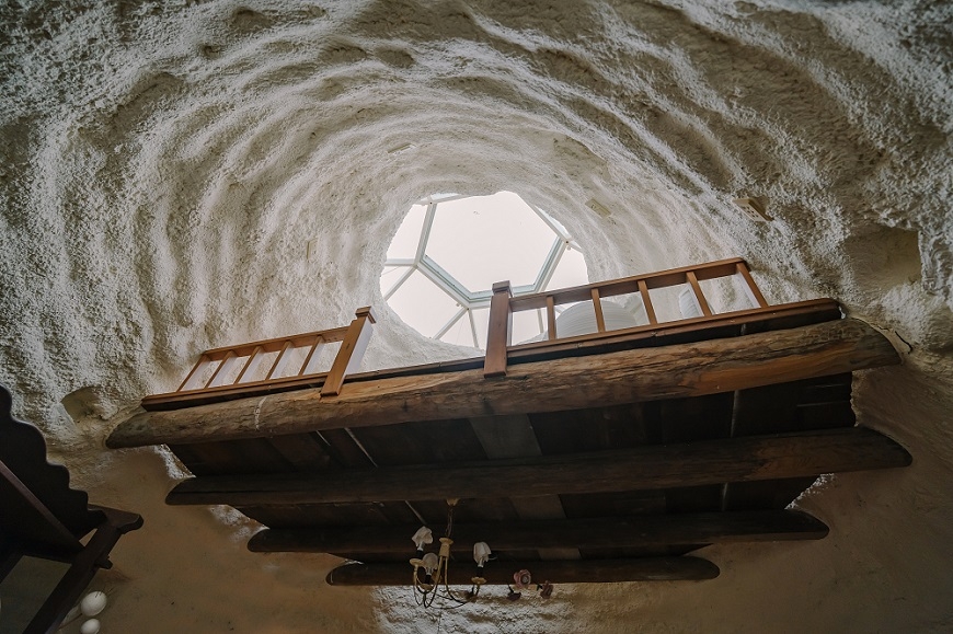 用廢材打造美麗海邊小房！退休教師何俊賢的「度咕屋」：用一間屋子，做一些好事_img_3