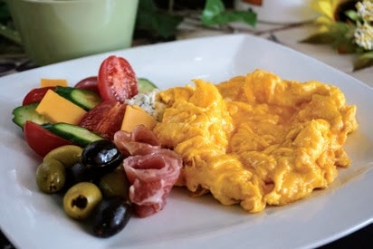 3款最美健康早午餐在家做!莓果法國吐司、藜麥沙拉與西式炒蛋的不失敗食譜_img_6