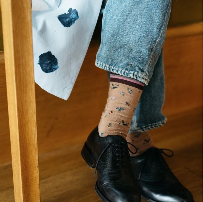 白髮怎麼穿搭才有型？日研究：3大秘訣，不染髮也有好氣色_img_3