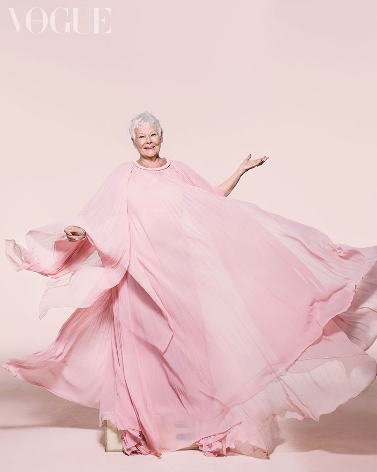 去忙、去愛、去玩!85歲《Vogue》封面影后茱蒂丹契:退休是個退步的概念_img_2