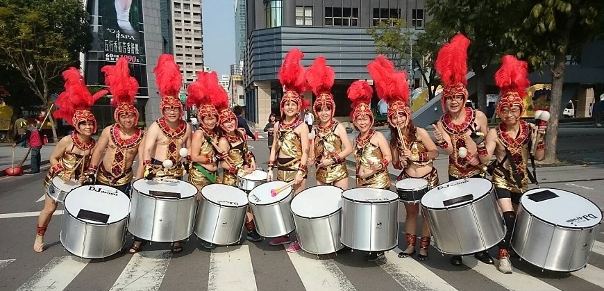 退休10年前就先規劃！63歲黃從訓：資訊主管轉當導遊，重學腦動、身動和互動_img_3