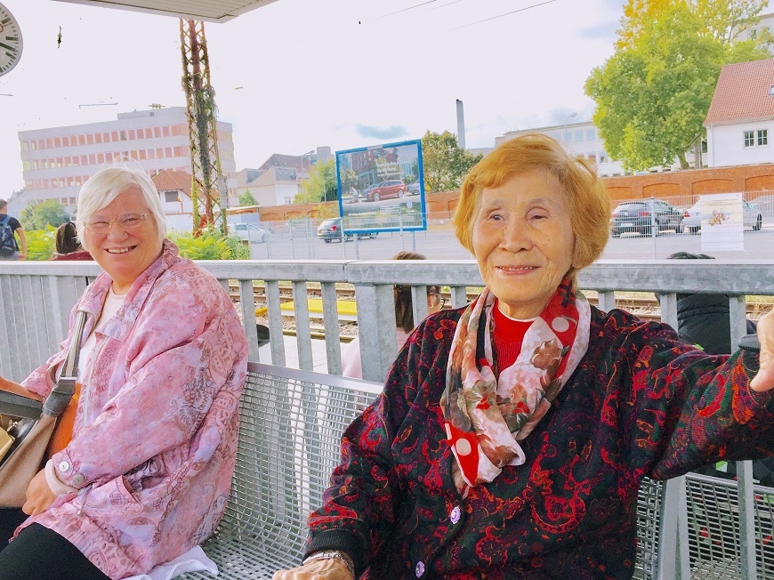 自己行動不便，帶86歲失智母遊歐100日！遲慧芳：說走就走，人生會改變 _img_4