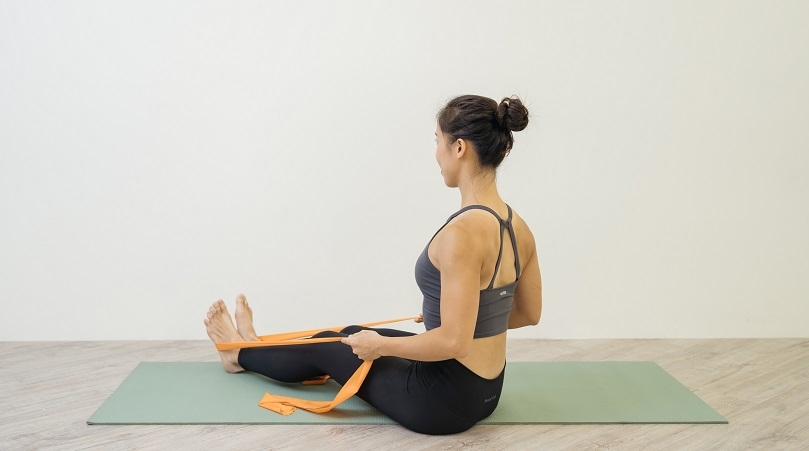 虎背熊腰不是發胖，是上半身肌肉無力！6組動作，練出天鵝頸、直角肩、少女背_img_14