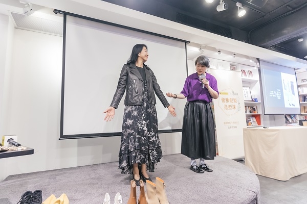 顏色對了就優雅！從髮色、妝容到穿搭 找出最適合的自己_img_4