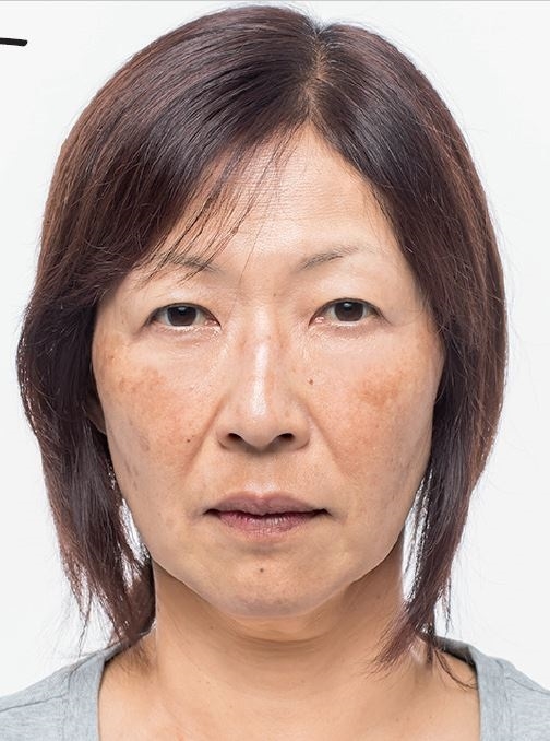 怎麼吹頭髮,看起來更年輕?日本髮型師:加點手部技巧,是否有型就差很多_img_1