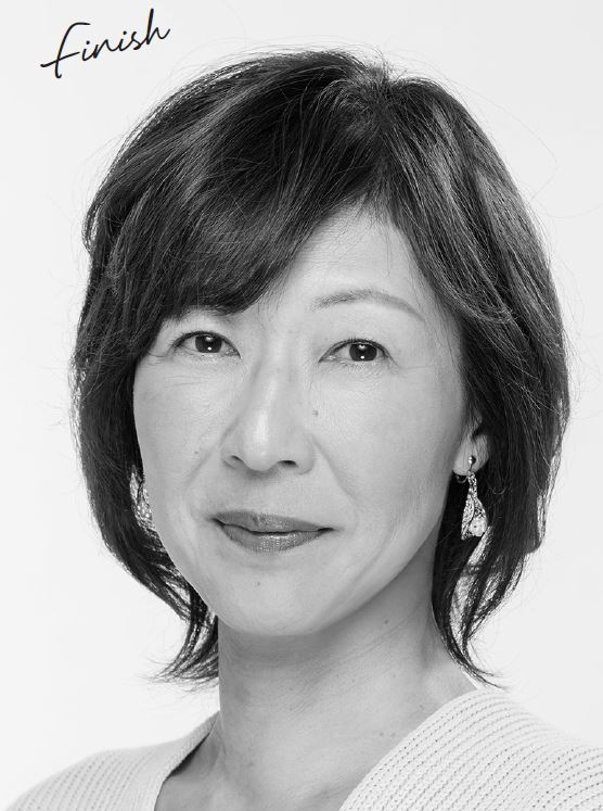 怎麼吹頭髮,看起來更年輕?日本髮型師:加點手部技巧,是否有型就差很多_img_15