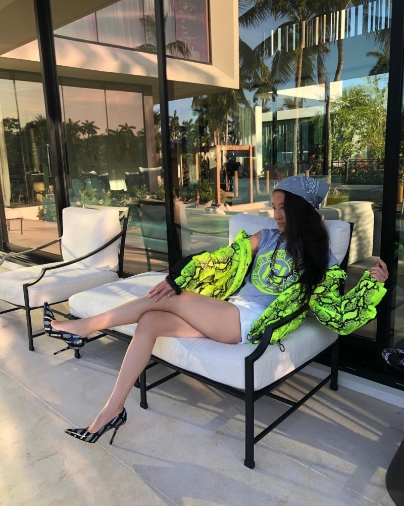 72歲看起來像30！Vera Wang的逆齡秘訣：從起床到睡前的7個生活習慣_img_1