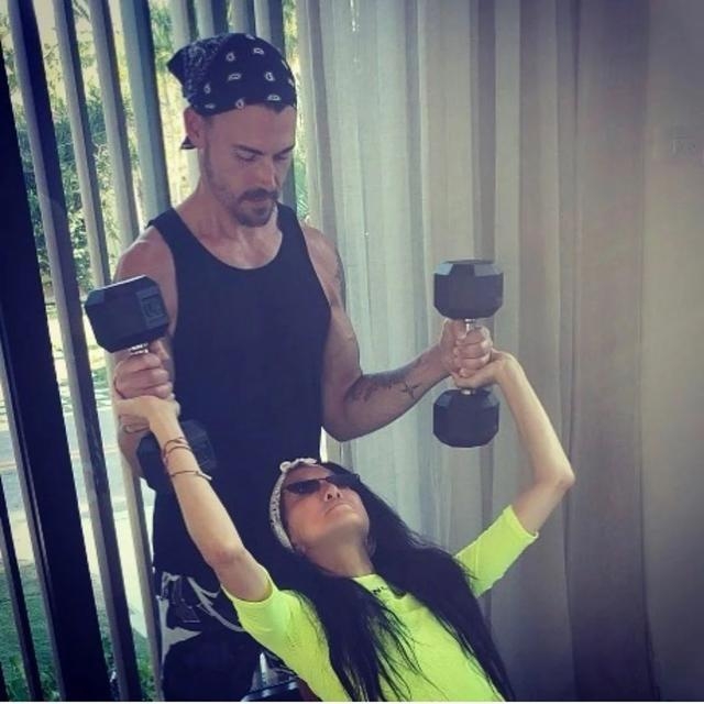 72歲看起來像30！Vera Wang的逆齡秘訣：從起床到睡前的7個生活習慣_img_2