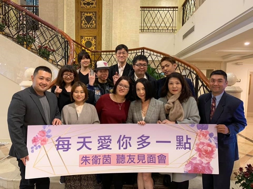 走出失婚與憂鬱，朱衛茵：50後懂得分享，讓自己成為一本好看的書_img_1