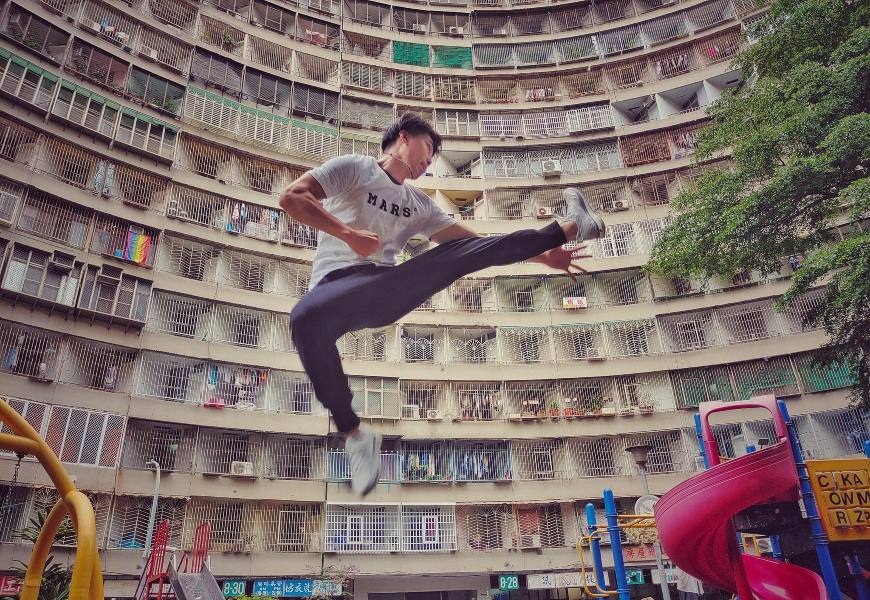 一個人怎麼用手機拍美照？3個重點、6種構圖，到此一遊照變質感好照_img_6