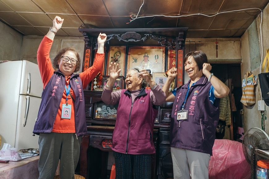 老人愈來愈多，誰來顧？新北市推「佈老時間銀行」，陪伴鄰里長輩，也是照顧未來的自己_img_2