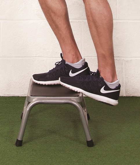 久坐、動太多害你膝蓋痛！50後必知：護膝要放鬆髖部，3動作讓雙腿更穩_img_10