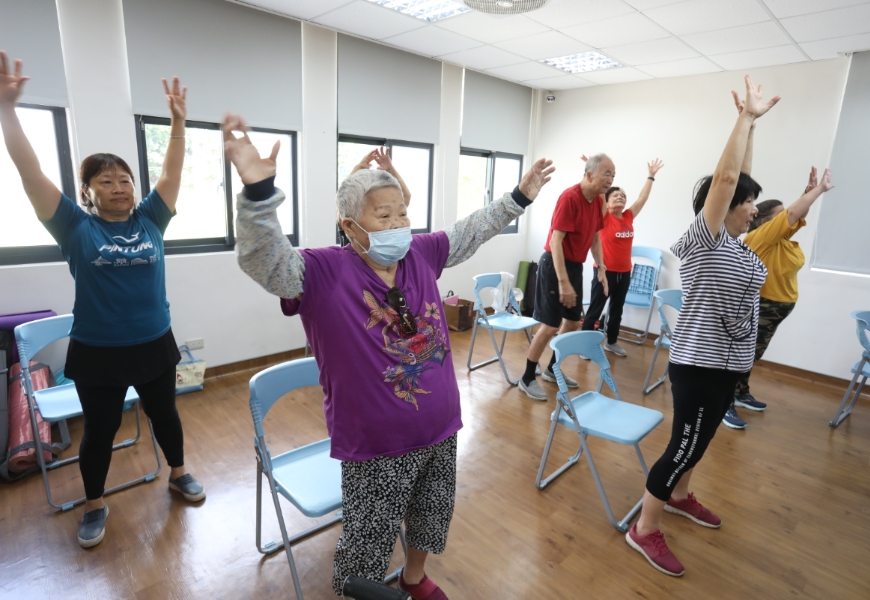 全台第一個失智友善社區！屏東縣樂智園區：從小綠人、放椅子就要開始變_img_3