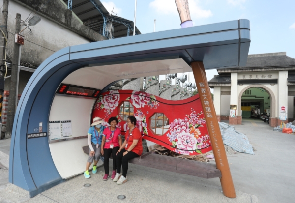 全台第一個失智友善社區！屏東縣樂智園區：從小綠人、放椅子就要開始變_img_6