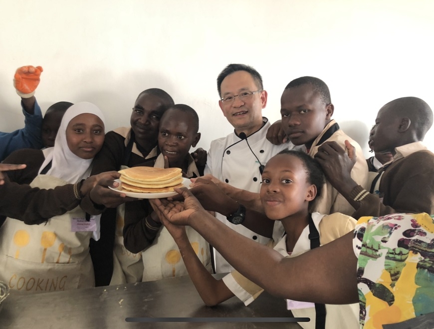 退休送自己一份大禮!David:完全沒基礎,59歲到東京藍帶學院當新鮮人_img_5