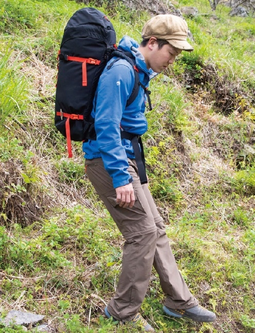 如何爬山才燃脂又保護膝蓋？教練傳授：上下坡步行與使用登山杖的正確方法_img_10