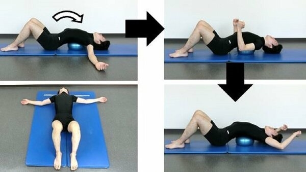 低頭60度等於頸椎負重30公斤！過度使用3C易有「手機頸」，3個動作改善不適_img_3