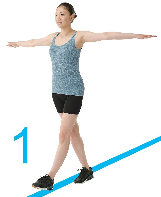 身體歪斜痠痛，走路能改善！日本整體專家：每天交叉步行2分鐘，端正姿態還能瘦身_img_2