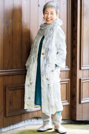 向時尚路人學穿搭！50歲到70歲的日本熟齡女子街拍_img_8