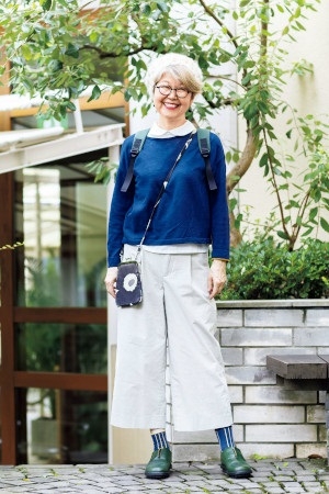 向時尚路人學穿搭！50歲到70歲的日本熟齡女子街拍_img_11