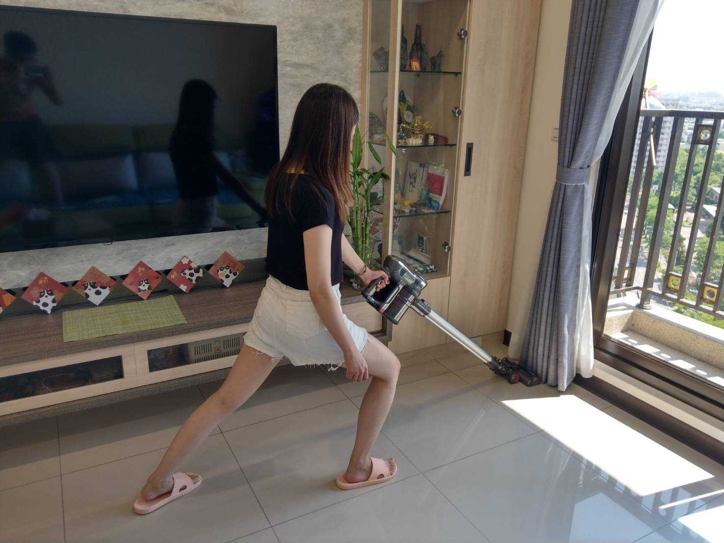 做家事也能練肌力！澆花、拖地、曬衣加1個動作，就能防止老後跌倒_img_4