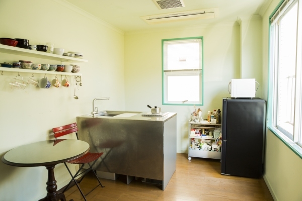 熟齡族的廚房,小一點更順手!79歲料理研究家村上祥子的廚房收納減量術_img_1