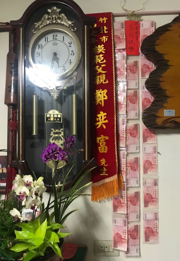 膝蓋開過刀,76歲還能登玉山嗎?鄭奕富一家:用充分準備與支持,取代對長輩的過度保護_img_5