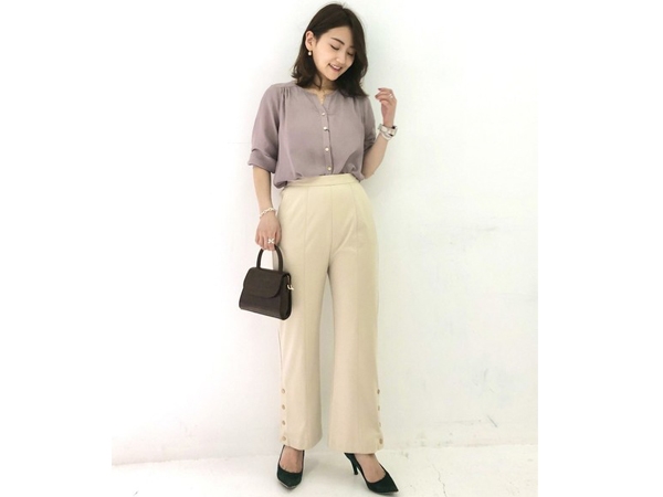 夏季穿短袖如何修飾手臂蝴蝶袖、掰掰肉？5個顯瘦穿搭技巧_img_2