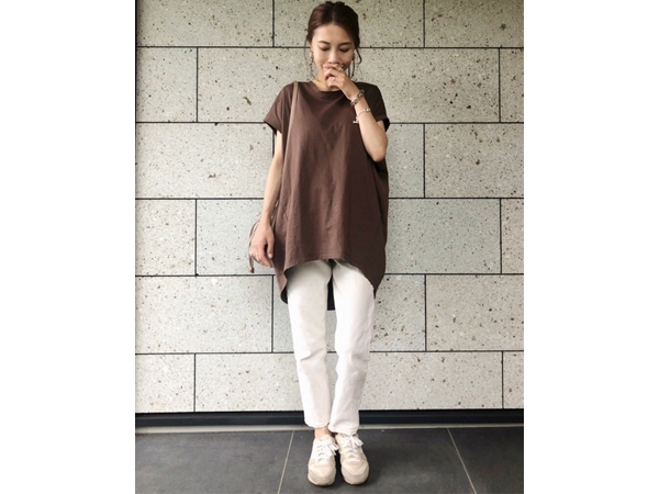 夏季穿短袖如何修飾手臂蝴蝶袖、掰掰肉？5個顯瘦穿搭技巧_img_4