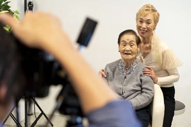 自己的遺照自己準備!日本熟齡族流行「生前遺照」攝影,人生謝幕時也要美美地走_img_2