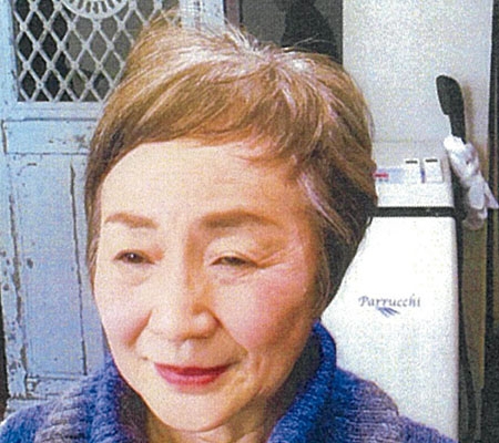 白髮一直冒，怎麼染髮較耐看持久？微白、半白、全白的染髮造型建議_img_2