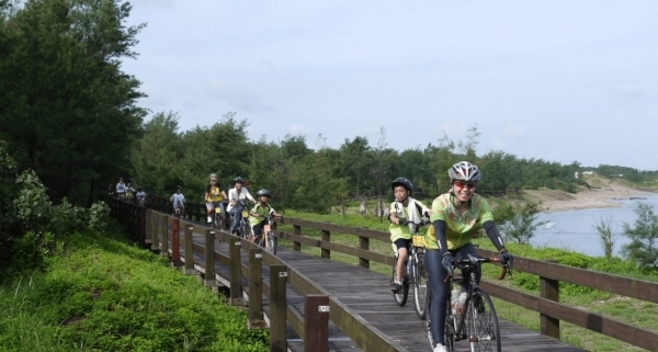 週末來趟自行車一日遊!北中南3條適合新手的路線,慢慢踩、吹吹風_img_2
