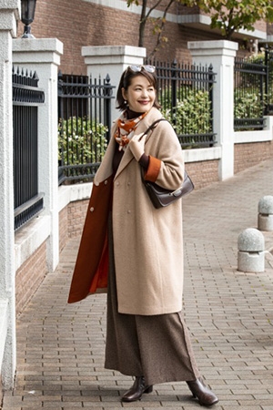 冬季大衣怎麼穿搭更有型?台灣人最愛的羽絨外套,如何不顯胖?_img_3