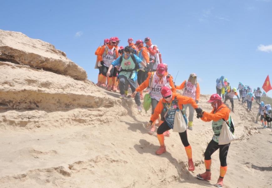 從跑400公尺也會喘到挑戰戈壁馬拉松！趙心屏：跑步是中年後的心靈運動_img_3