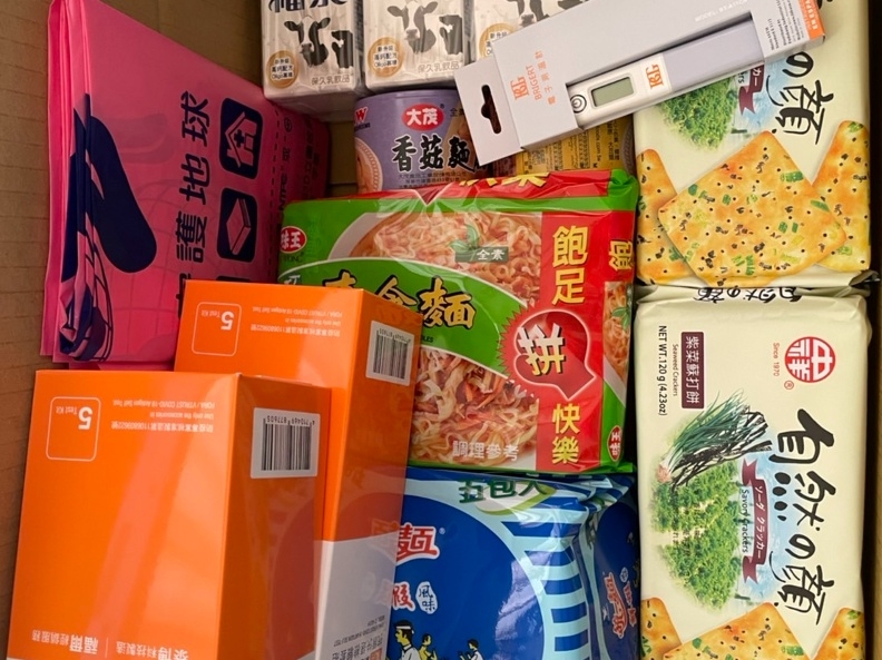 全台首批居家照護確診者經驗分享:電話打不通、等不到防疫計程車、送餐有問題怎麼辦?_img_2