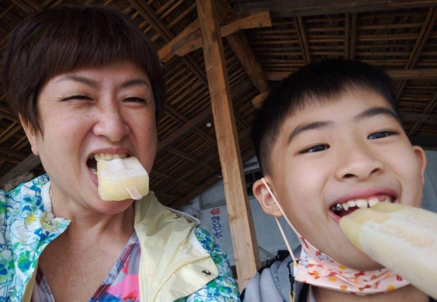 51歲就當阿嬤，最愛帶著孫子去旅行！潘世芬：自己放鬆心情，也累積愛的回憶_img_3