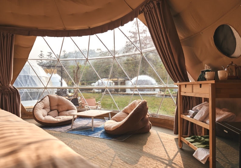 免搭帳與裝備，去森林裡露營！全台10大Glamping豪華露營區，不只床上觀星竟還有溫泉_img_7