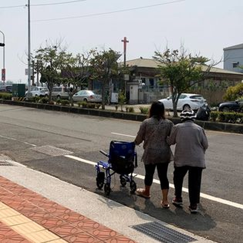 請她買雞蛋、玩麻將叫起床!曹汶龍醫師照顧失智母親:白天多動腦,晚上睡得好_img_2