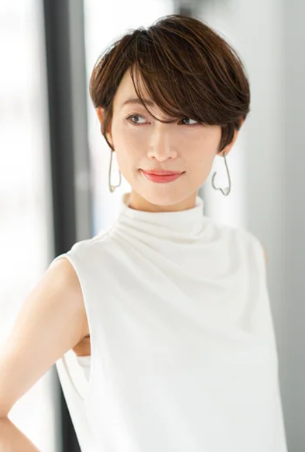 夏天剪短髮，輕爽又減齡！5個髮型建議，俐落短髮更有型_img_7