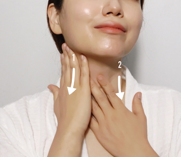 嘴角下垂、頸紋變深如何改善？每2、3天一次韓式經絡按摩，恢復肌肉彈性並淡化法令紋_img_5