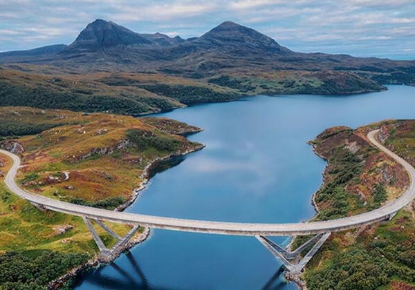 自駕公路旅行,自在看美景!全球15條最美公路,穿越冰原、沙漠、沿海岸領略大自然魅力_img_7