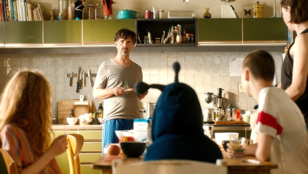 50+秋季追劇：《王后傘下》金憓秀與金海淑婆媳鬥智，《人生大事》、《趴兔青春期》笑看人生的難！_img_5