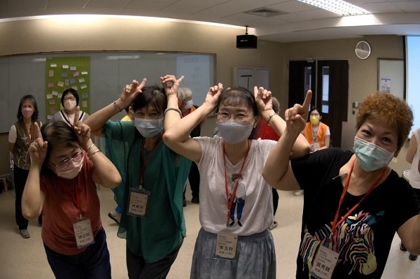 用興趣療癒自己也為他人創造第二人生 嘉義市不老生涯規劃師李玉玲：學習新事物，讓我更年輕快樂_img_1