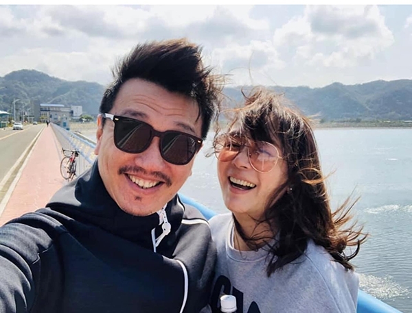 丈夫王維明與陳婉若是彼此最好的朋友、永遠的啦啦隊。