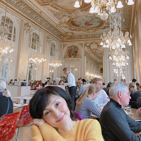 果斷告別婚姻後，南果步自己到各地旅行，熱愛藝術的她，特別喜歡逛博物館。