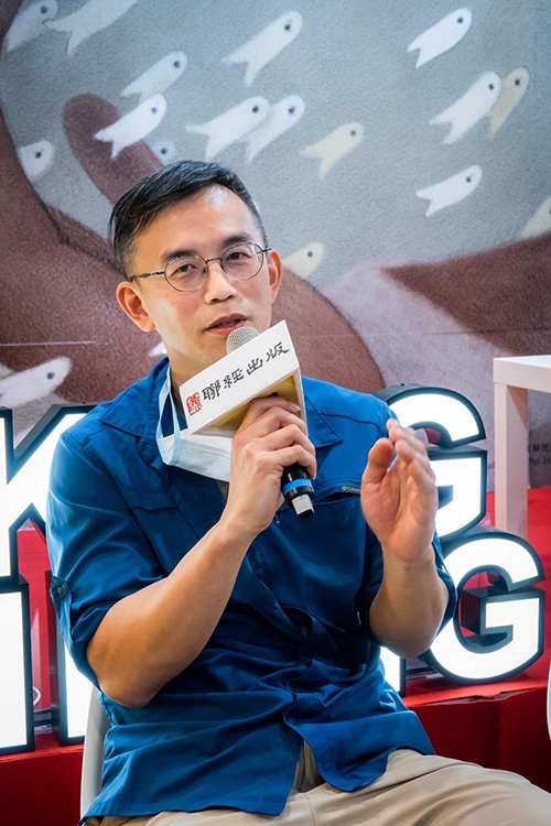 主動脈在10年間陸陸續續寫下的醫者日記，已經集結出版3本書。（圖片來源：主動脈）