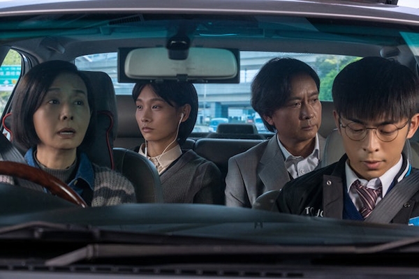 50+追劇:《浪漫速成班》鄭敬淏與全道嬿共譜戀曲,《重啟人生》安藤櫻人生歸零重來會更好?_img_9