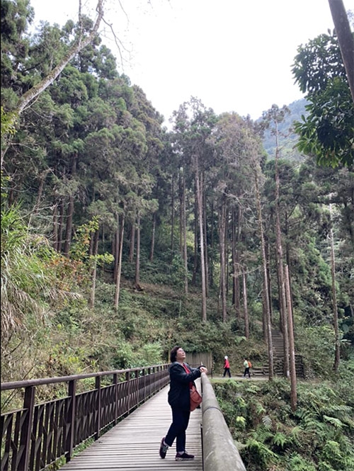 50+讀者與攝影師阿默分享一個人旅行自拍技巧!如何拍出好看的人物照?如何選擇服裝和腳架?_img_8